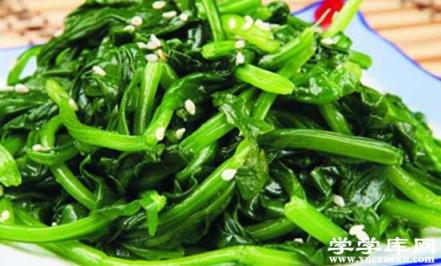 菠菜有營養模范生之稱 菠菜的家常做法 